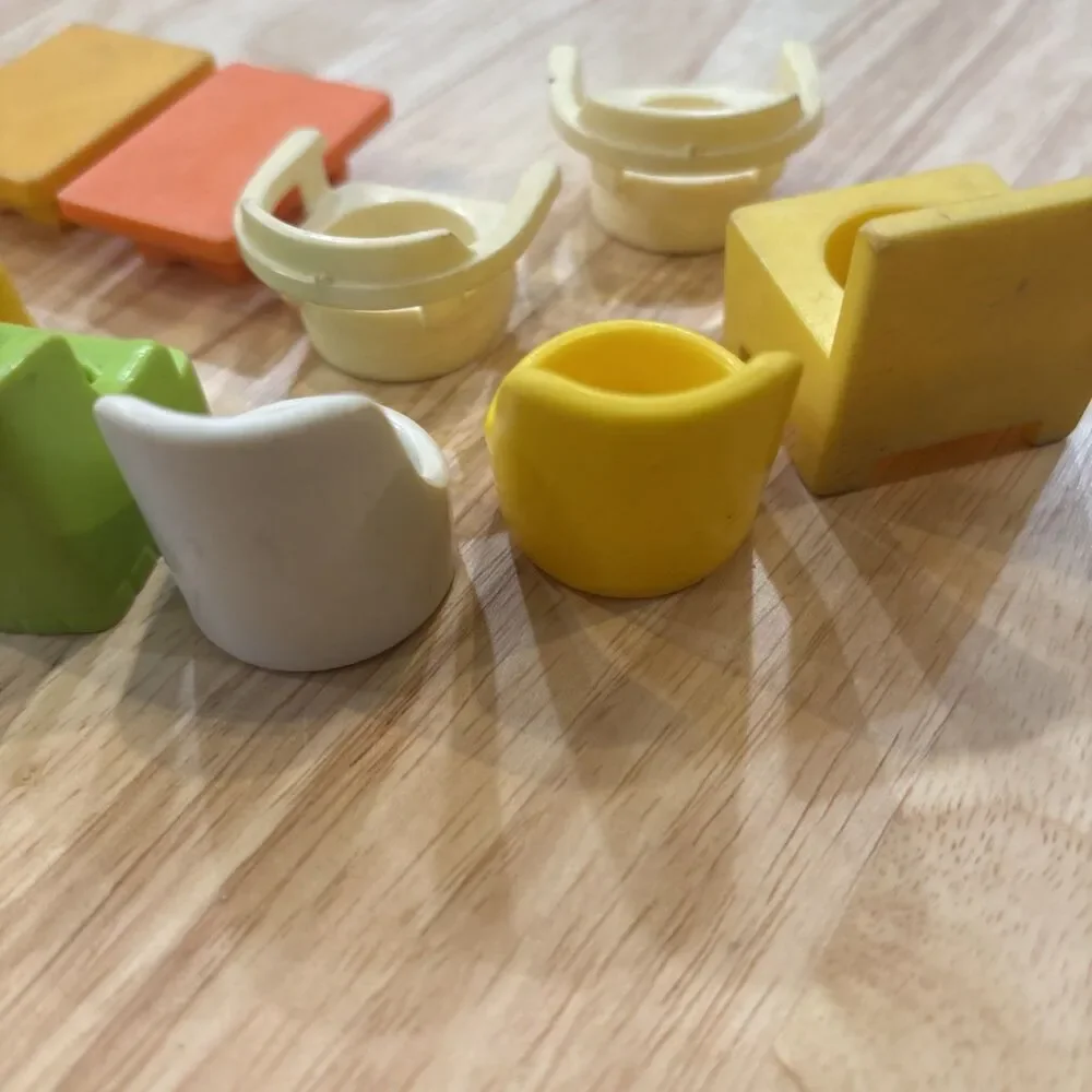Vintage Little People 9 Pc Family House Set Furniture Chairs Tables